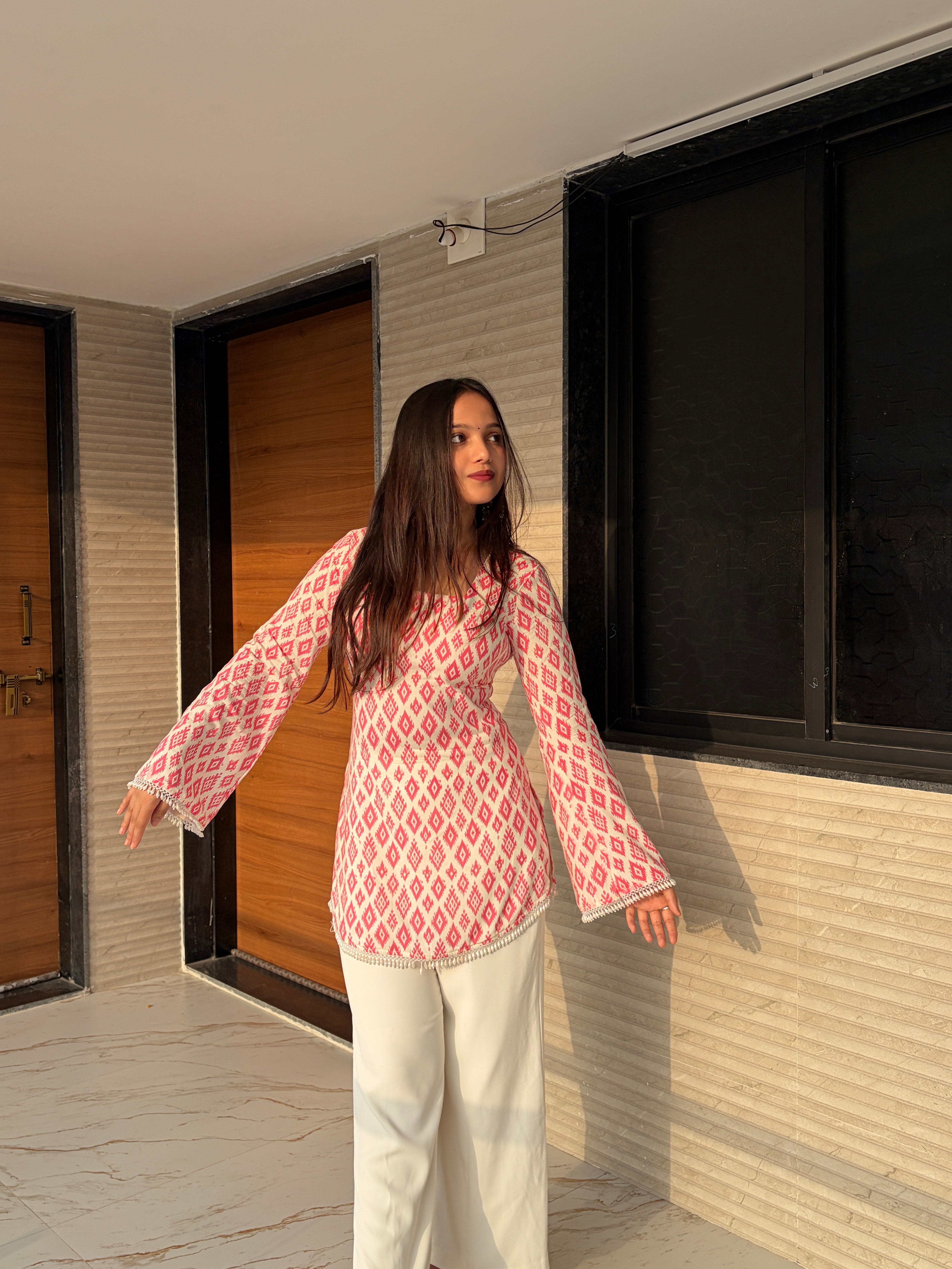 AARSI Ikkat Corset Kurta