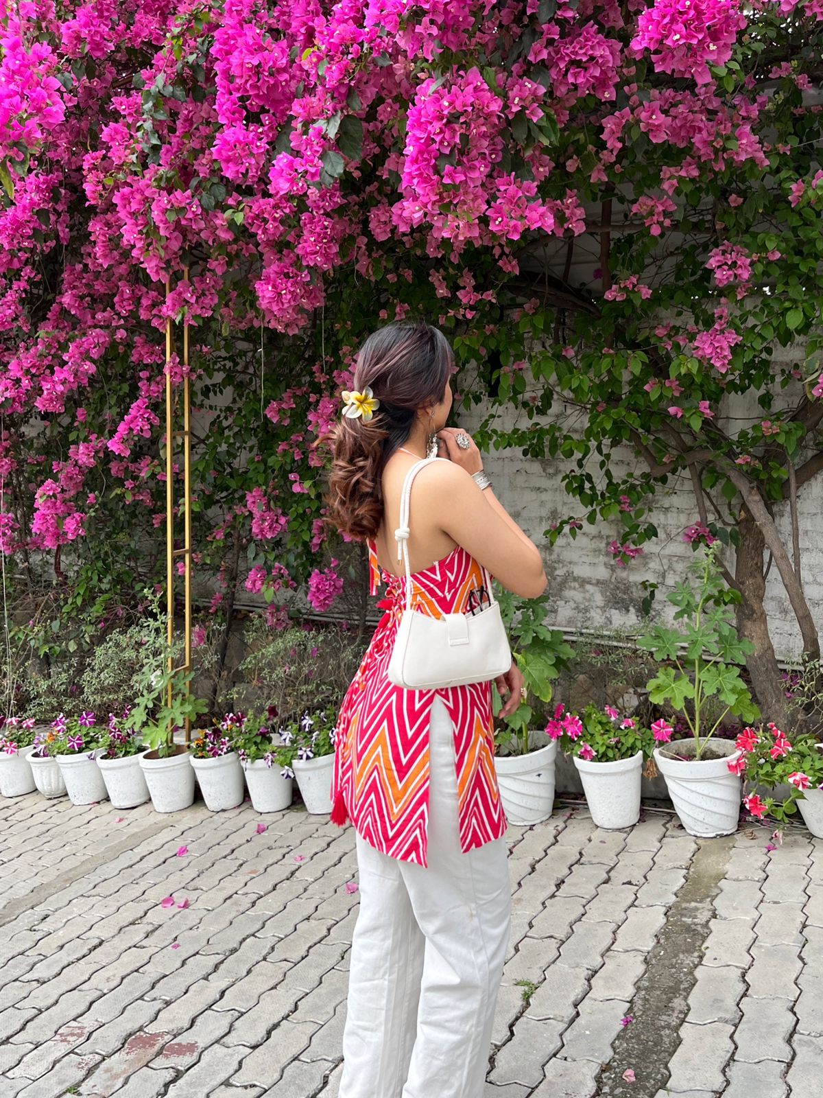 AARSI Siya Chevron Halter Kurti