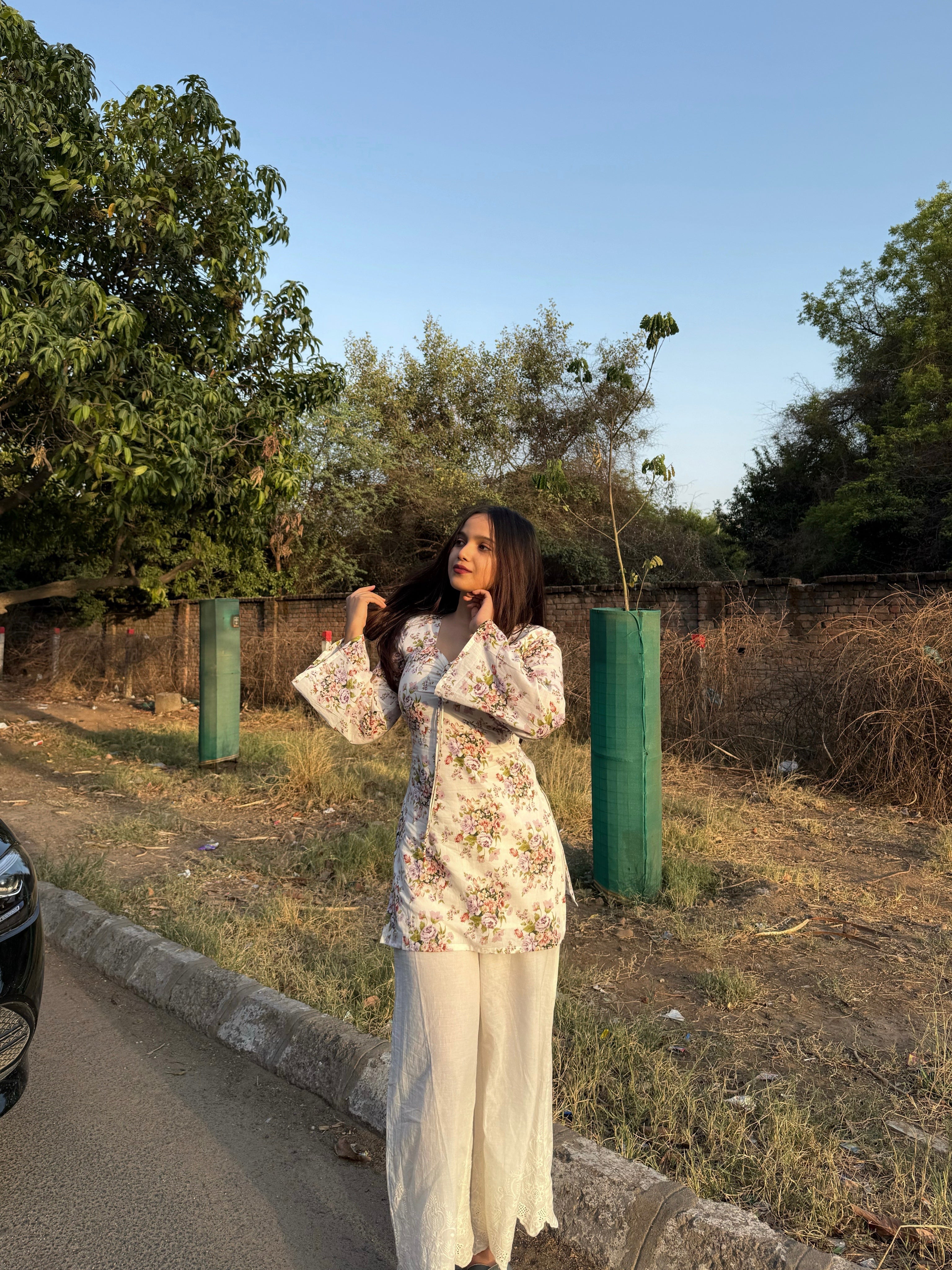AARSI Daisy Front Tie Kurti
