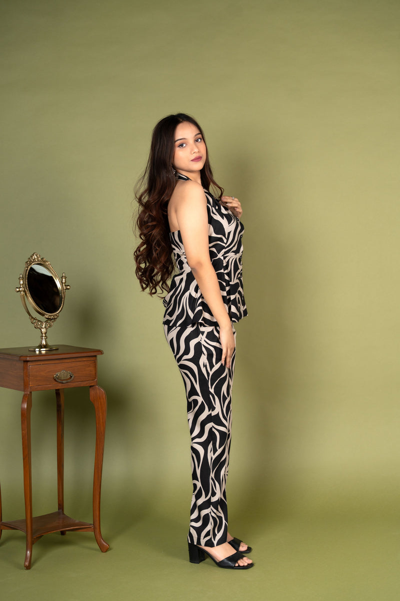 AARSI Nyra Noir Wave Co-ord Set