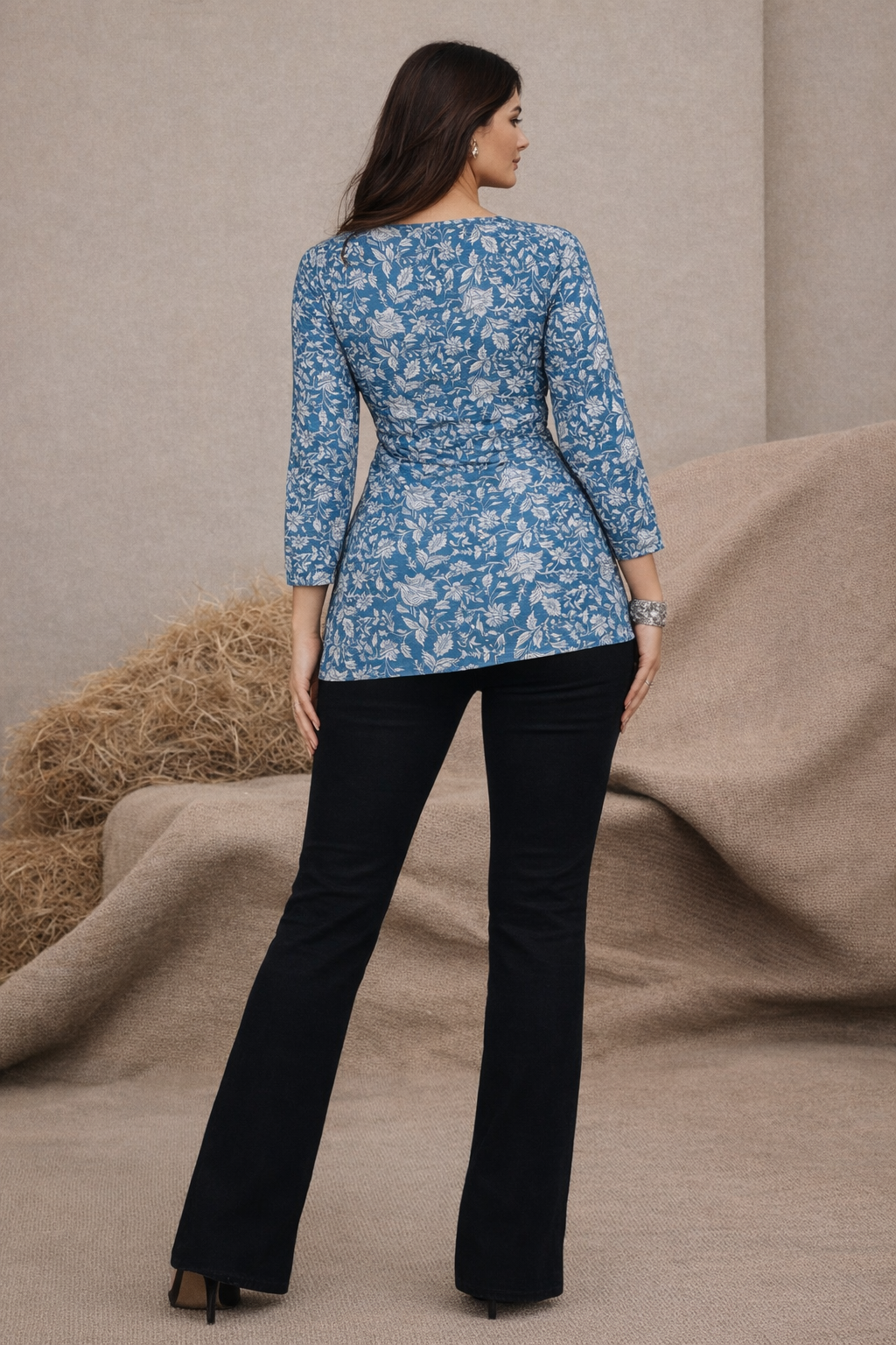 AARSI Myra Indigo Waves Resort Kurti