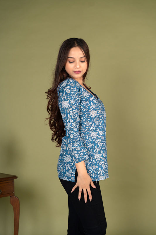 AARSI Myra Indigo Waves Resort Kurti