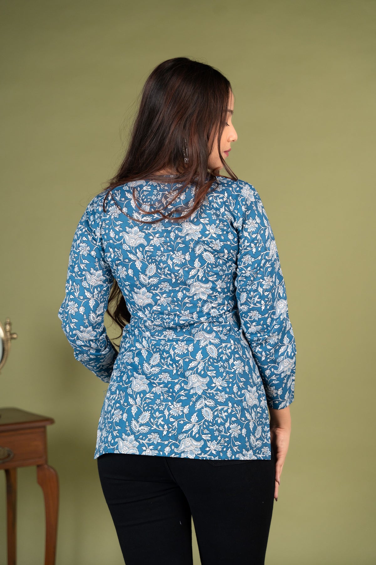 AARSI Myra Indigo Waves Resort Kurti