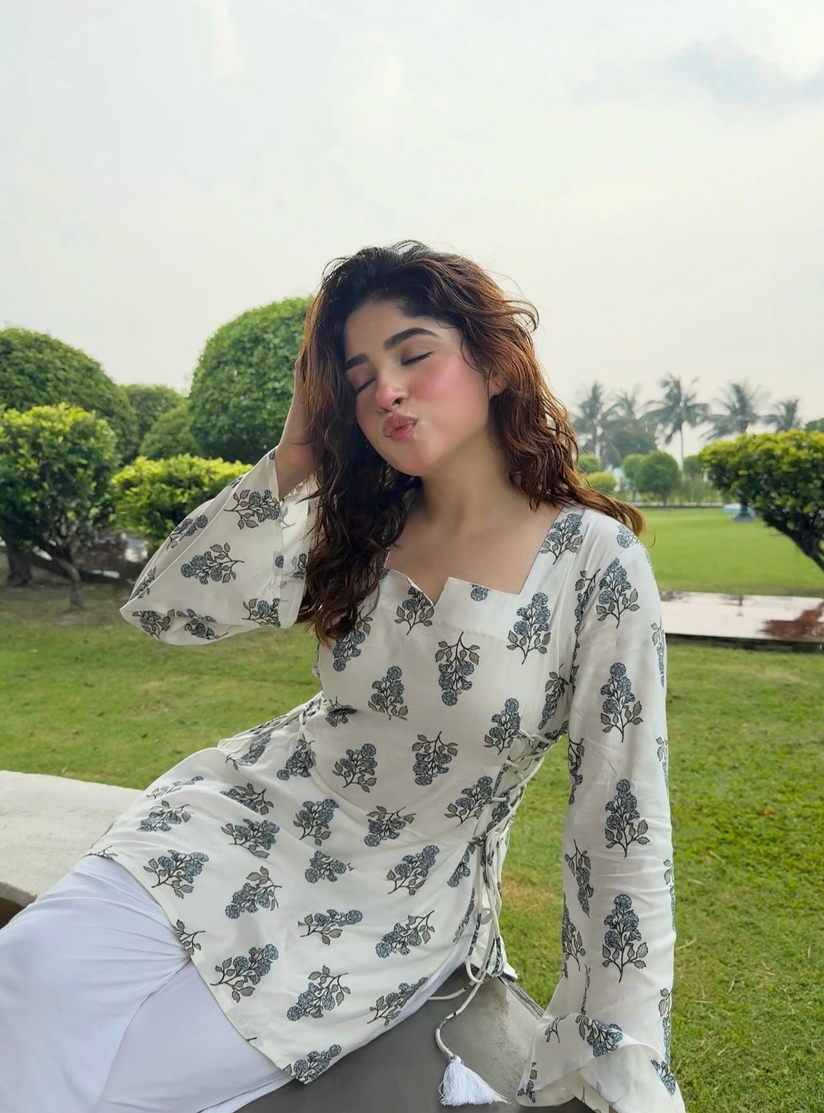 AARSI Ira Meadow Side Tie Kurti