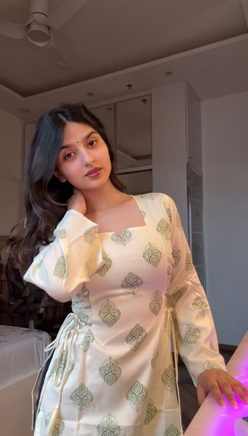 Aarsi Kaira Green Buta Side-Tie Kurti