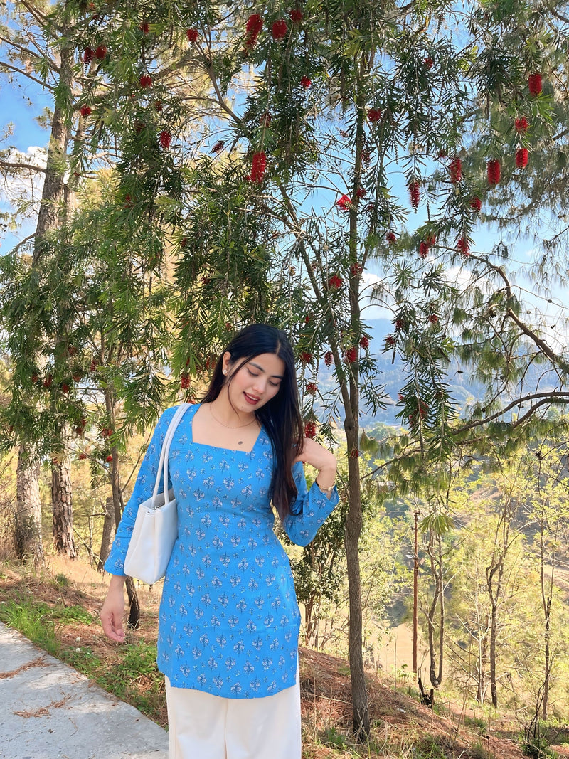 AARSI Neelima blue corset kurti